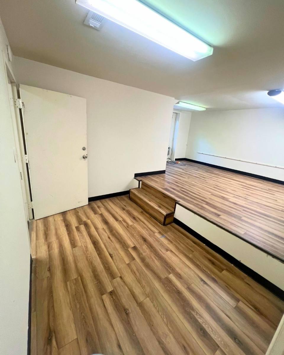 Apartment for rent at 915 Main St #201, North Wilkesboro, NC 28659