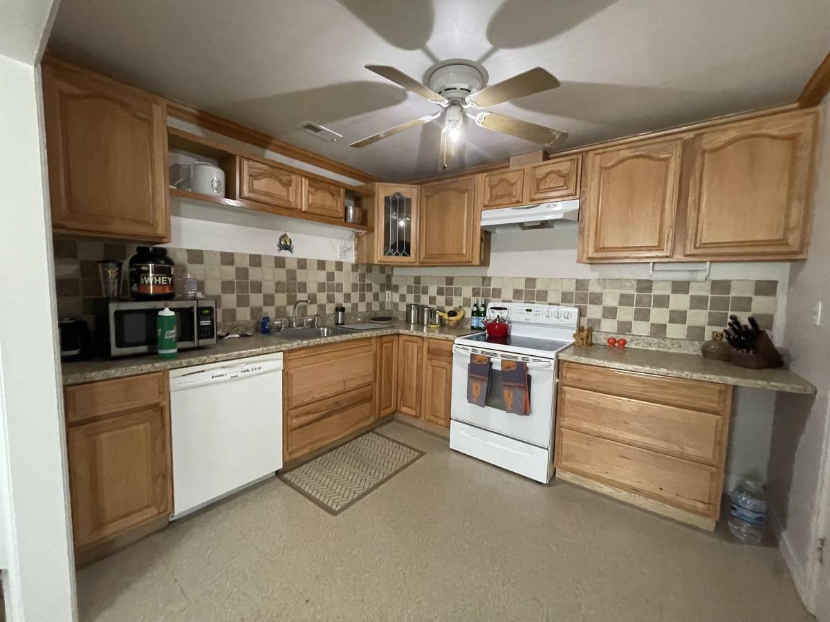 House for rent at 6062 Potomac Dr, King George, VA 22485