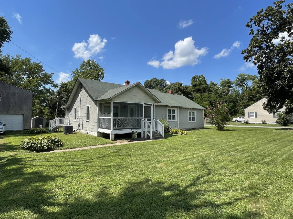 House for rent at 6062 Potomac Dr, King George, VA 22485
