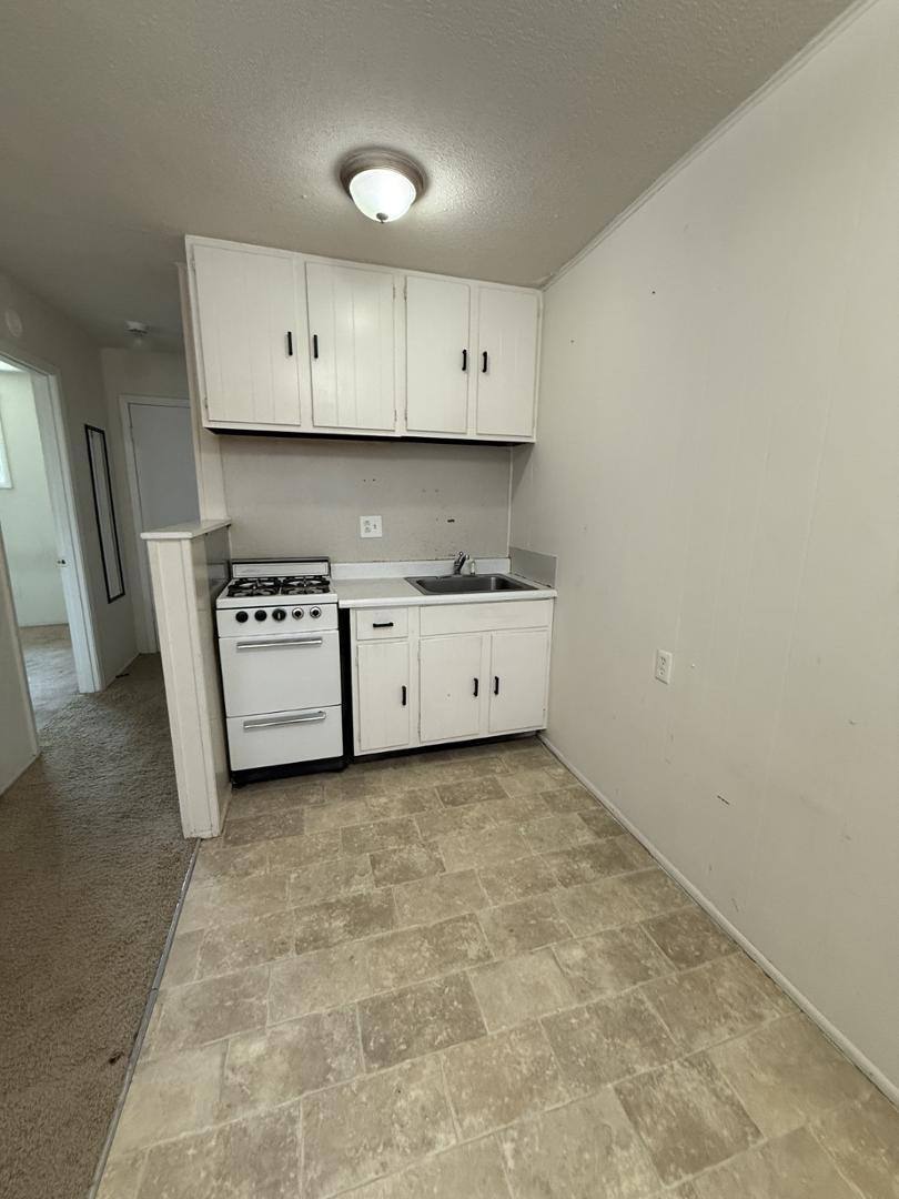 House for rent at 708 N Lincoln St #8, Thomasboro, IL 61878
