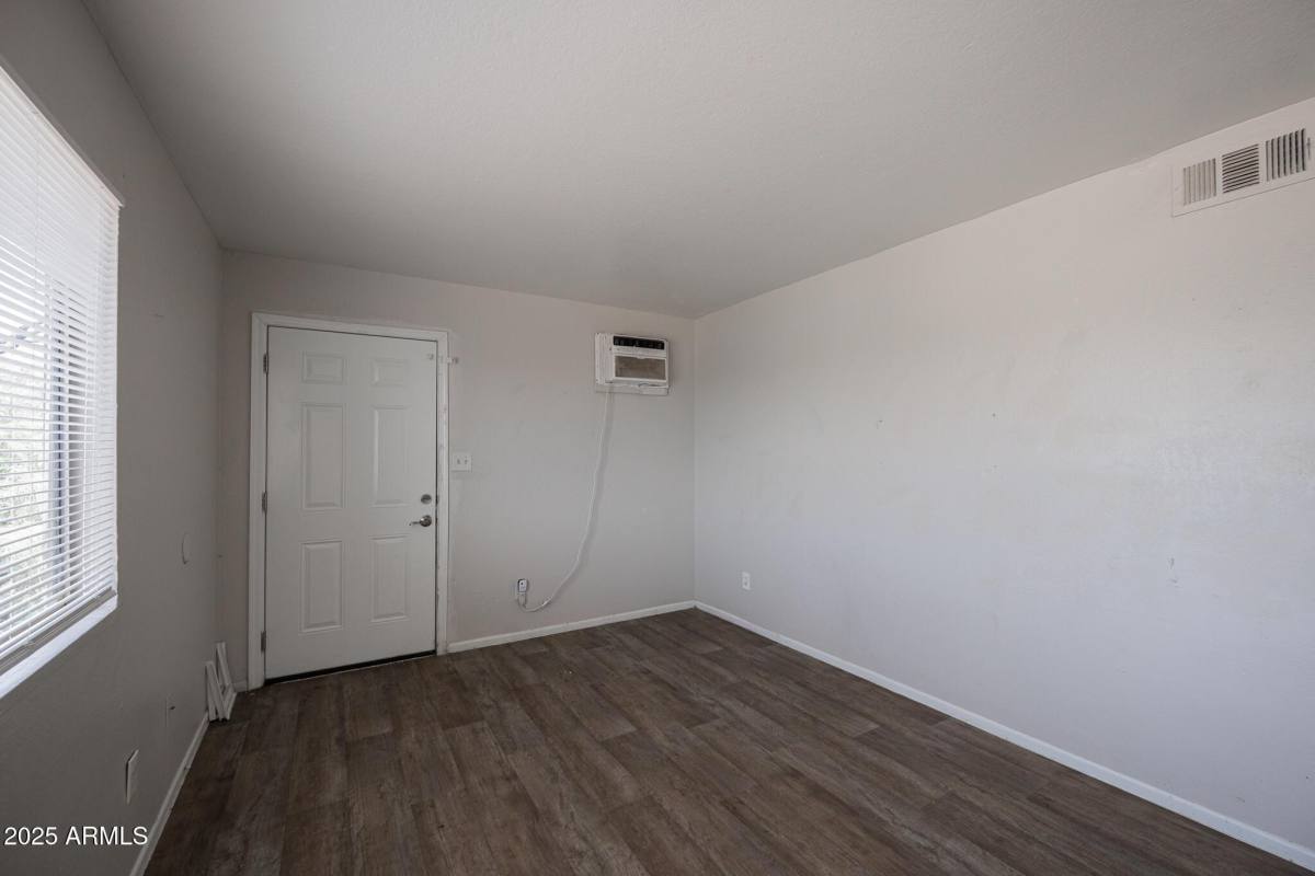 Apartment for rent at 622 N 30th Place #4, Phoenix, AZ 85008