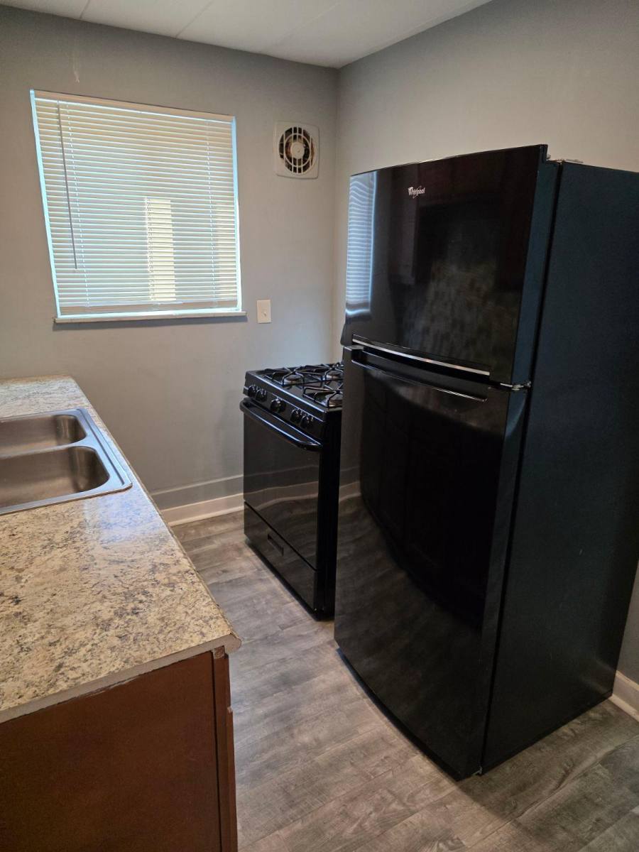 Apartment for rent at Renaissance Village, 808 Elberon Ave #4, Cincinnati, OH 45205