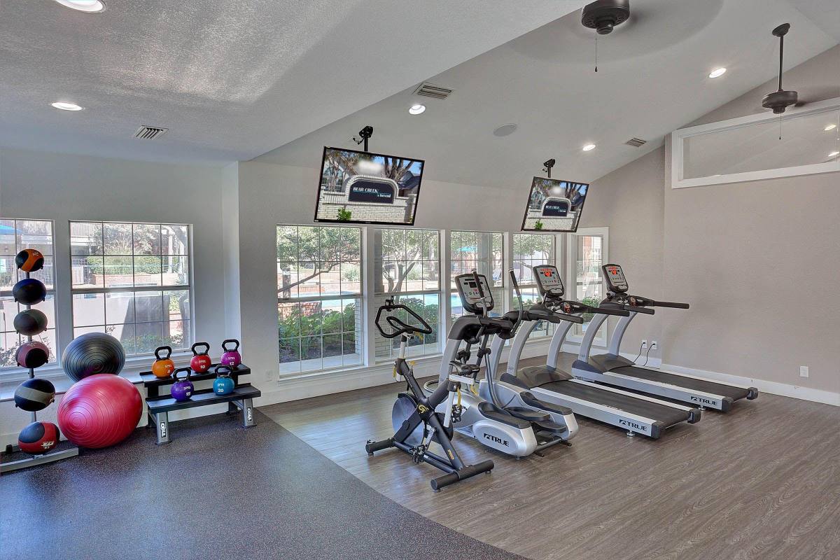 Apartment for rent at Bear Creek at Harwood, 1130 Bear Creek Parkway #1807, Euless, TX 76039