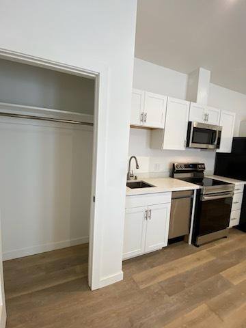 Apartment for rent at Oak Park Knolls, 2418 Calle Real #C, Santa Barbara, CA 93105