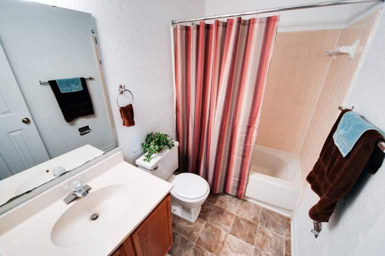 Apartment for rent at Sharon Ridge, 1937 Sharon Rd W #HUNTINGTOWNE, Charlotte, NC 28210