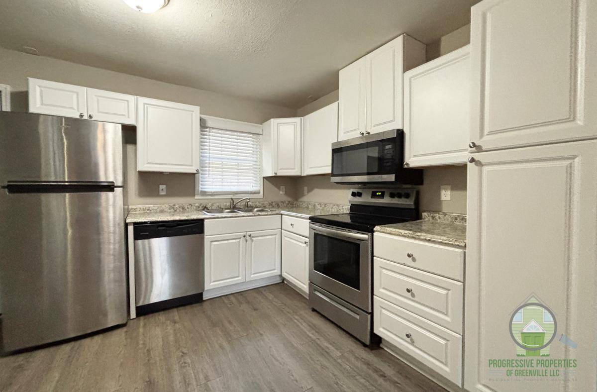 Townhouse for rent at Hidden Creek, 10 Stagg St #7, Greenville, SC 29607