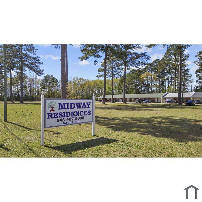 Apartment for rent at 2611 US-301 S #1, Dillon, SC 29536