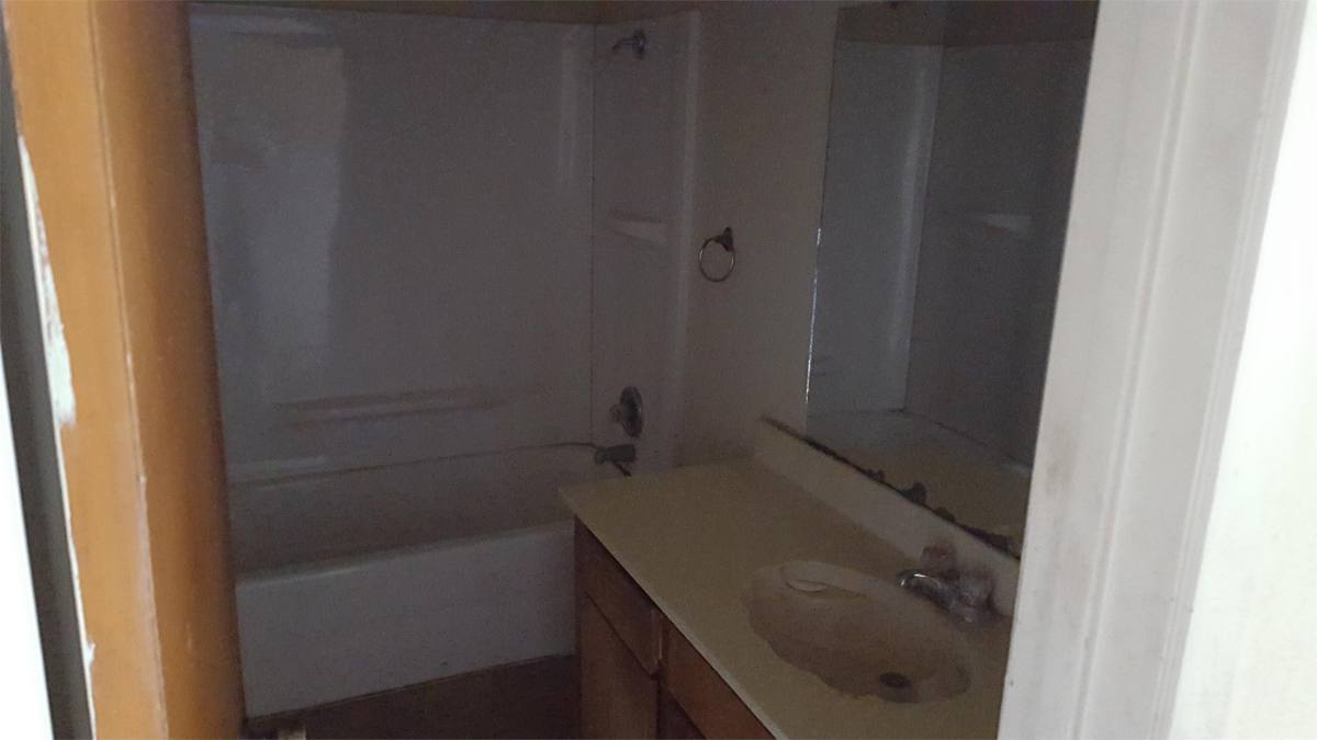 House for rent at Jackson Square, 1037 Southmoor Dr, Arlington, TX 76010