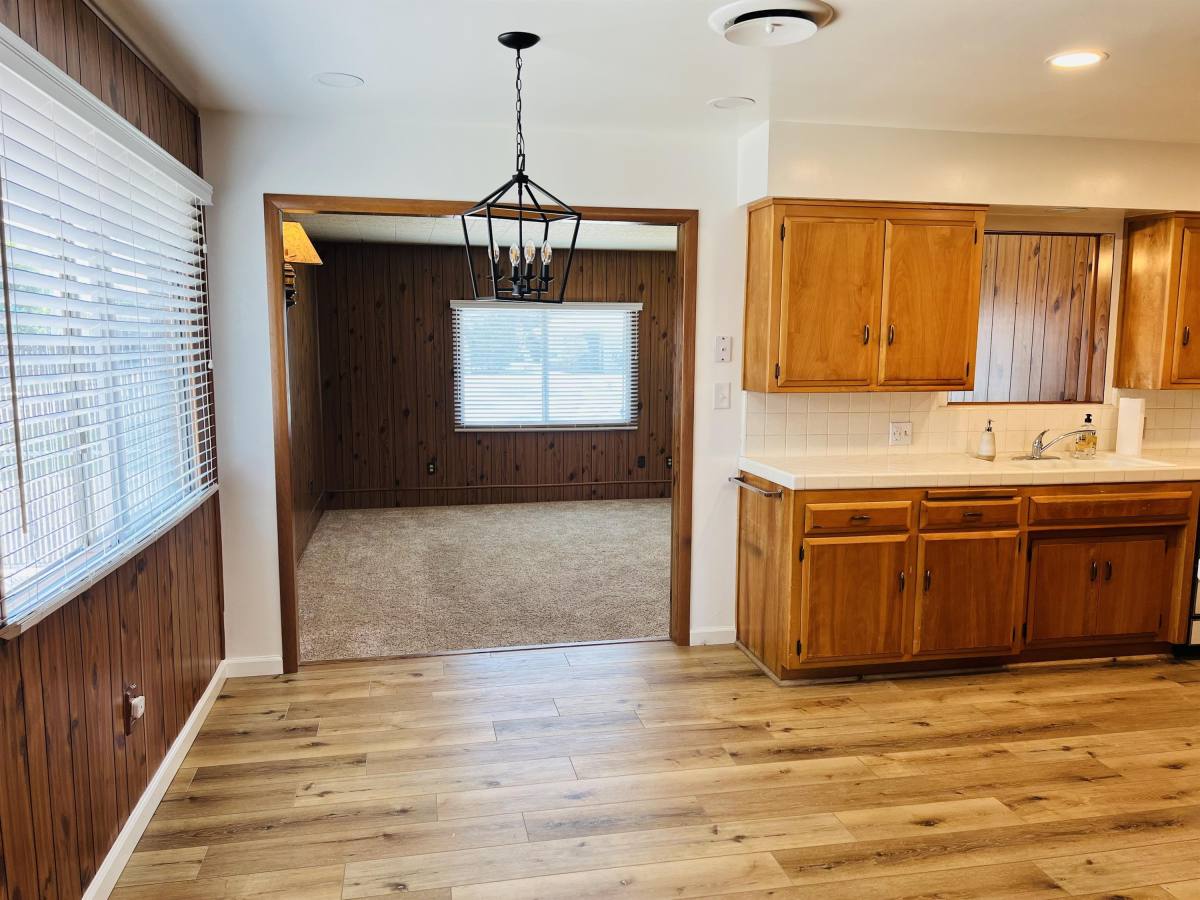 House for rent at Park Stockdale, 6212 Friant Dr, Bakersfield, CA 93309