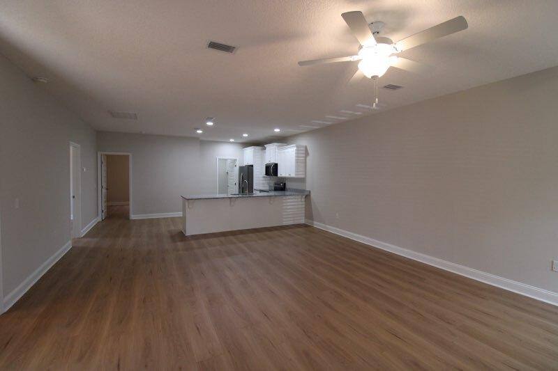 Apartment for rent at 326 S Fifth St #326-1, Jesup, GA 31545