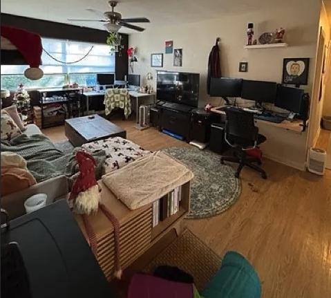 Apartment for rent at University Heights, 902 SW 7th Ave #902-2, Gainesville, FL 32601