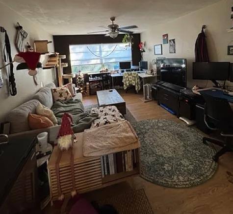 Apartment for rent at University Heights, 902 SW 7th Ave #902-2, Gainesville, FL 32601