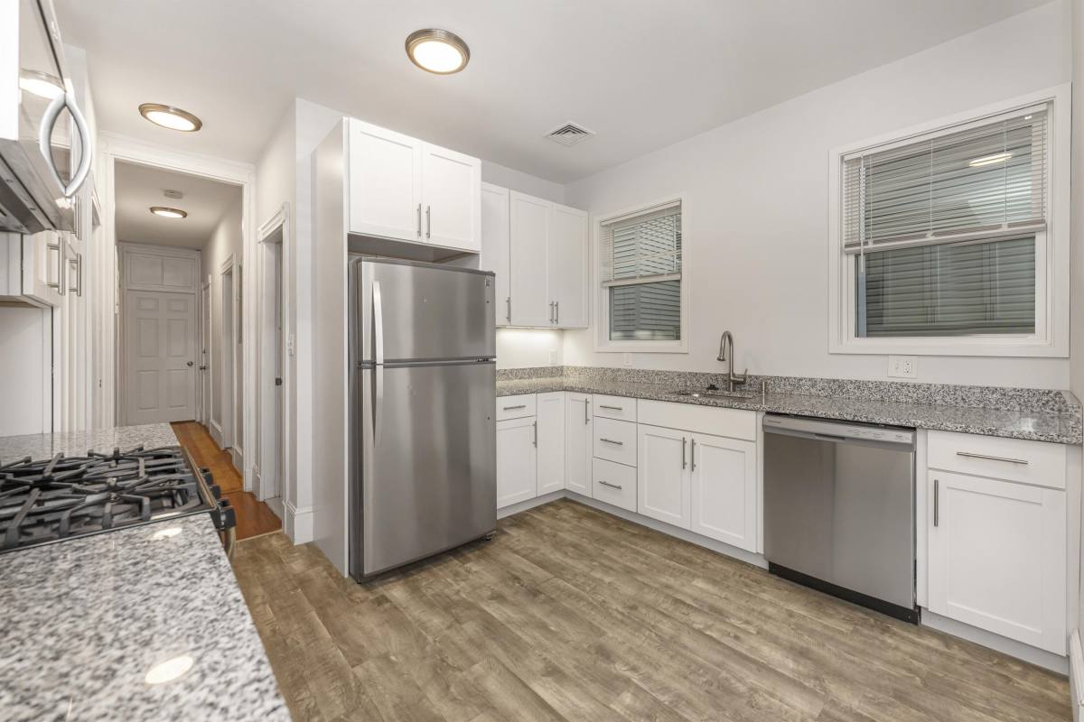 Apartment for rent at 172 Boylston St #3, Jamaica Plain, MA 02130