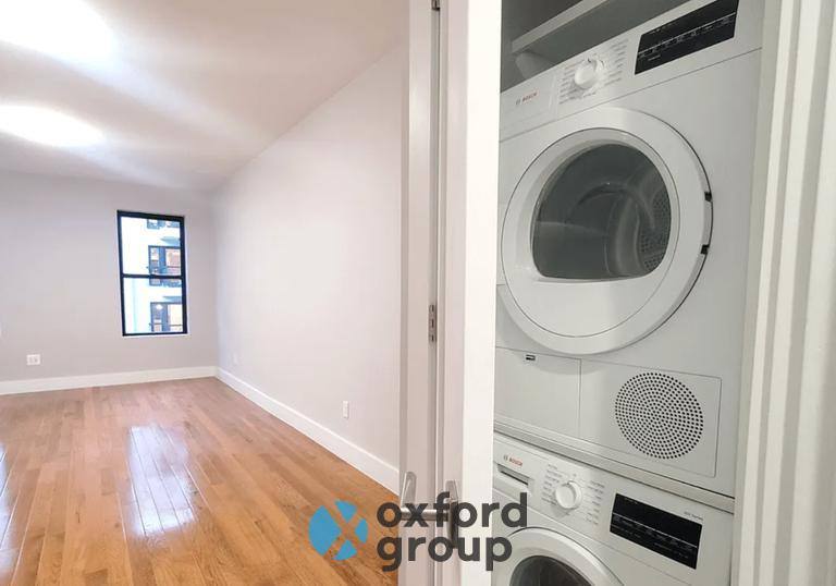 Apartment for rent at 250 E 54th St #FG, New York, NY 10022