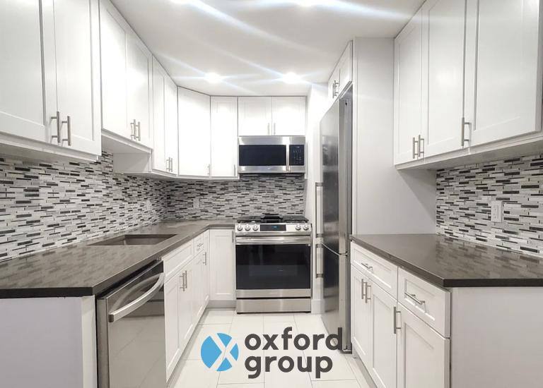Apartment for rent at 250 E 54th St #FG, New York, NY 10022