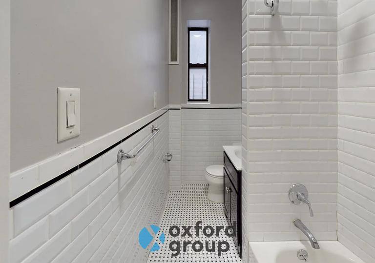 Apartment for rent at 110 E 97th St #31, New York, NY 10029