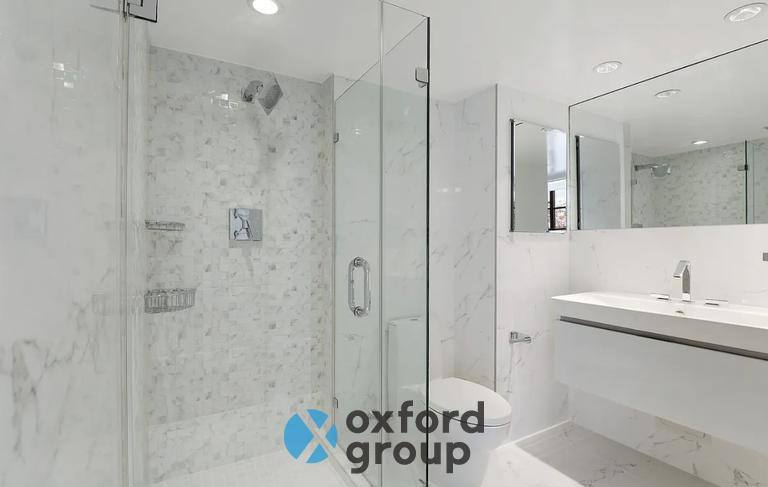 Townhouse for rent at 337 W 55th St #PHG, New York, NY 10019