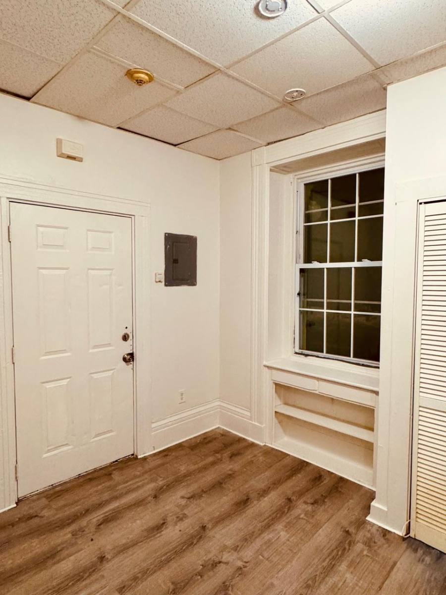 Apartment for rent at 474 County St #2, New Bedford, MA 02740
