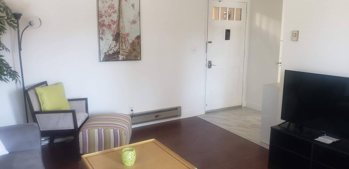 Apartment for rent at 7411 Rainbow Dr #17, Cupertino, CA 95014