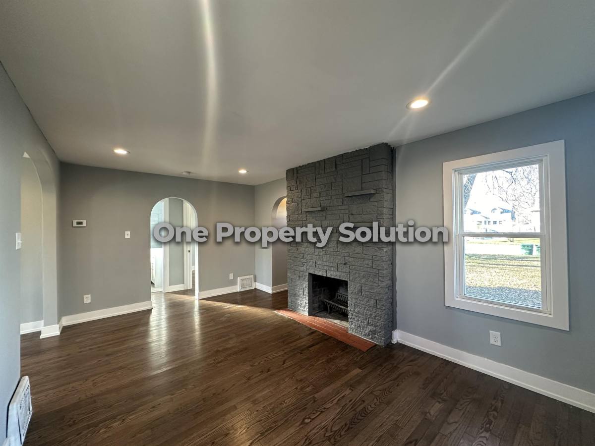 Apartment for rent at 6741 Columbia Ave - 1st Floor, Hammond, IN 46324