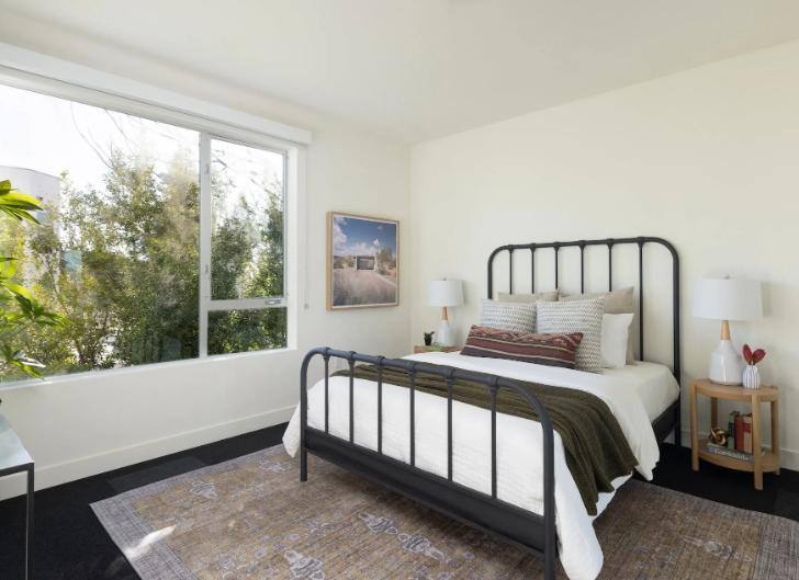 Apartment for rent at 739 North Hudson Avenue, 733 N Hudson Ave #401, Los Angeles, CA 90038