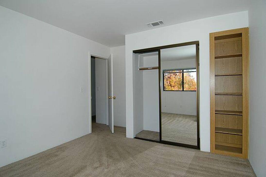 Apartment for rent at Gunn Road Commons, 5307 El Camino Ave #18, Carmichael, CA 95608