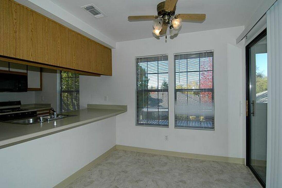 Apartment for rent at Gunn Road Commons, 5307 El Camino Ave #18, Carmichael, CA 95608
