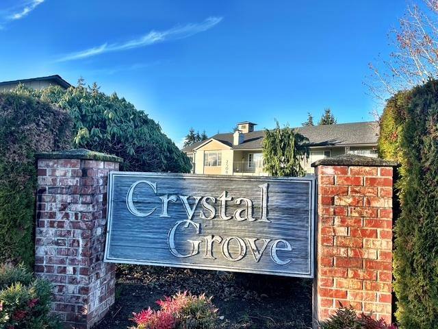 Apartment for rent at 2508-2512 Crystal Springs Rd W, Tacoma, WA 98466