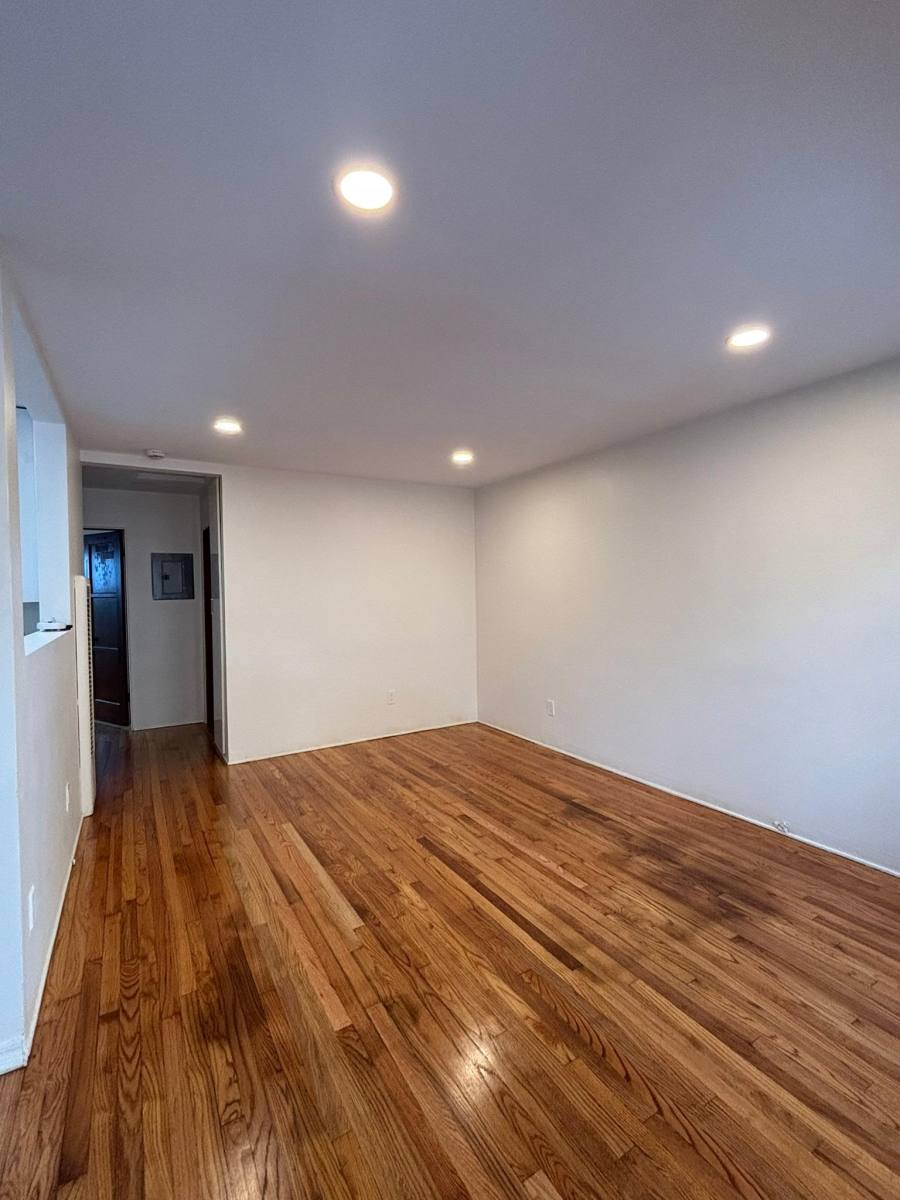 House for rent at 4941 Sara #4943, San Diego, CA 92107