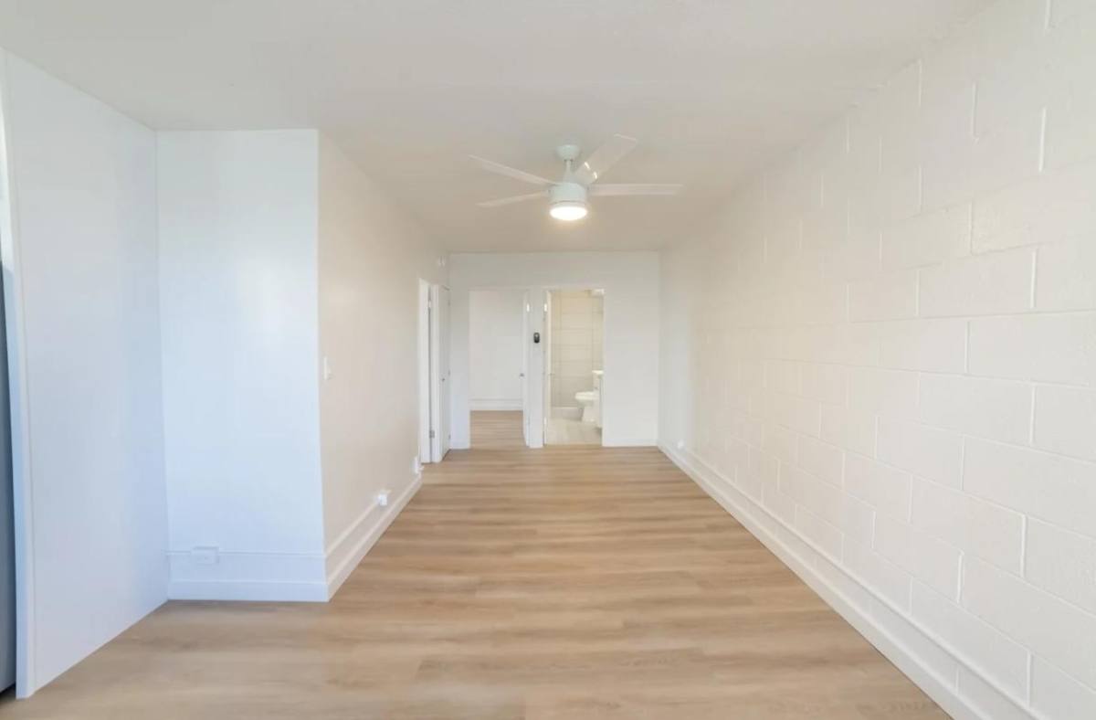 Apartment for rent at 2612 Kapiolani Blvd #3, Honolulu, HI 96826