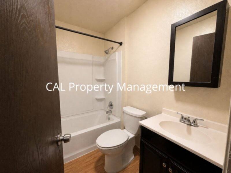 Apartment for rent at 83 Castro St #12, Salinas, CA 93906