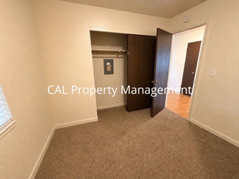 Apartment for rent at 83 Castro St #12, Salinas, CA 93906