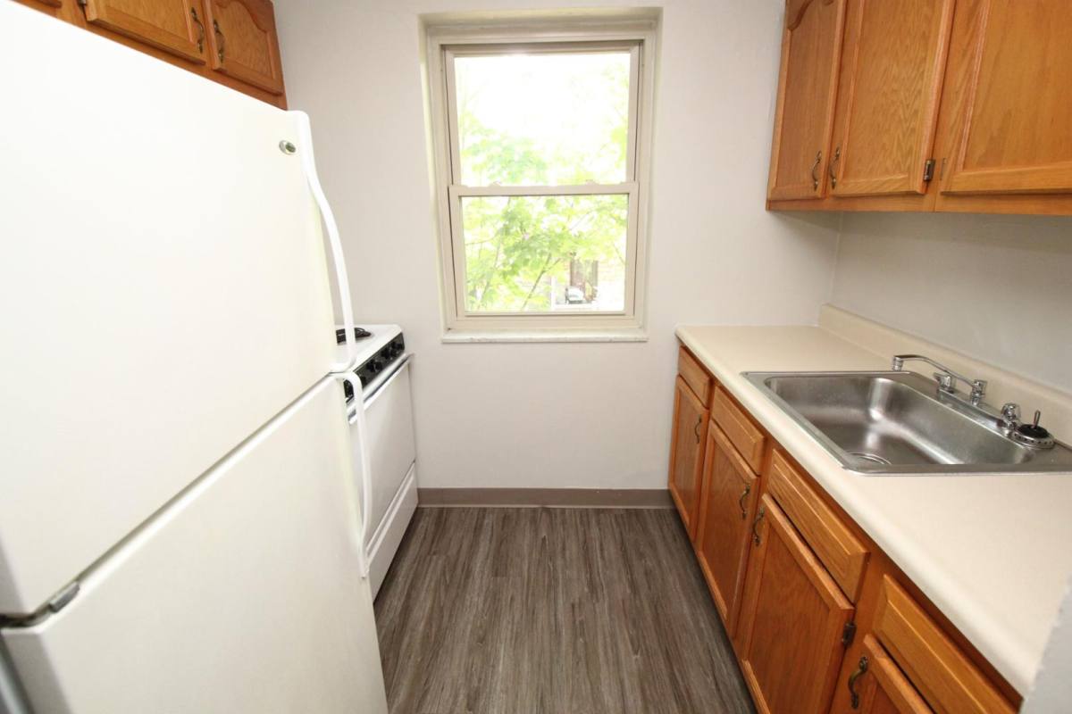 Apartment for rent at 5559 Bartlett St, Pittsburgh, PA 15217
