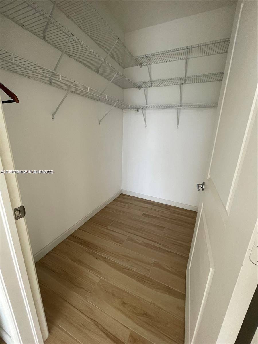 Apartment for rent at 10 Aragon Ave #1220, Miami, FL 33134