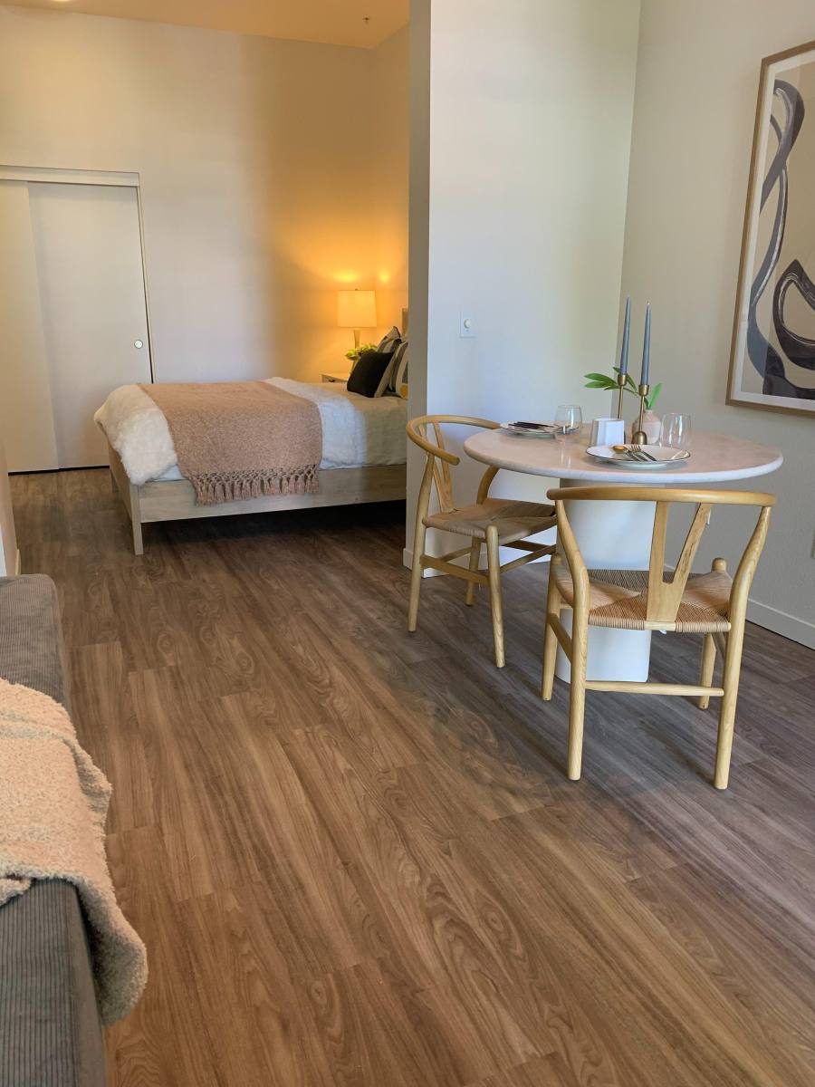 Apartment for rent at 6400 Folsom Blvd, Sacramento, CA 95819