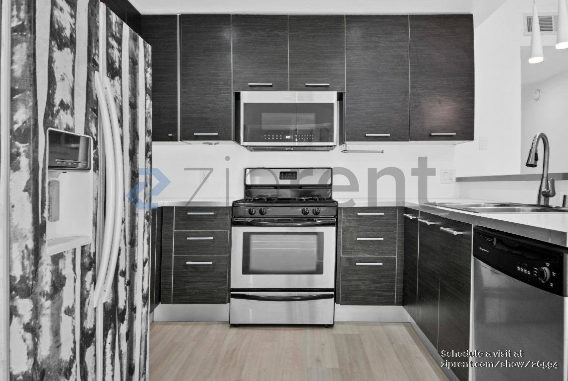 Apartment for rent at 11733 Avon Way #101, Los Angeles, CA 90066