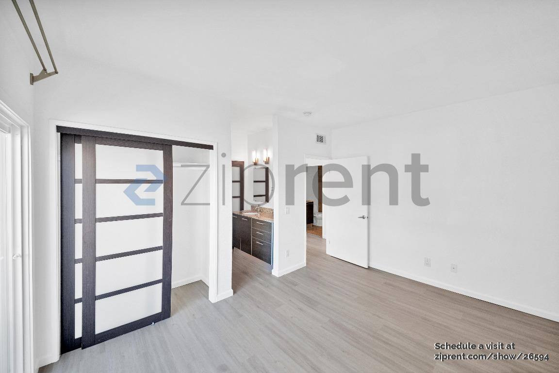 Apartment for rent at 11733 Avon Way #101, Los Angeles, CA 90066