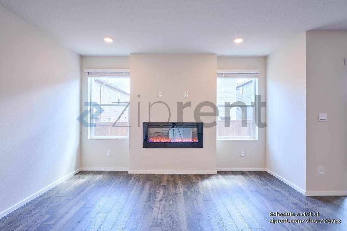 House for rent at 17409 NW 10th Ave, Ridgefield, WA 98642