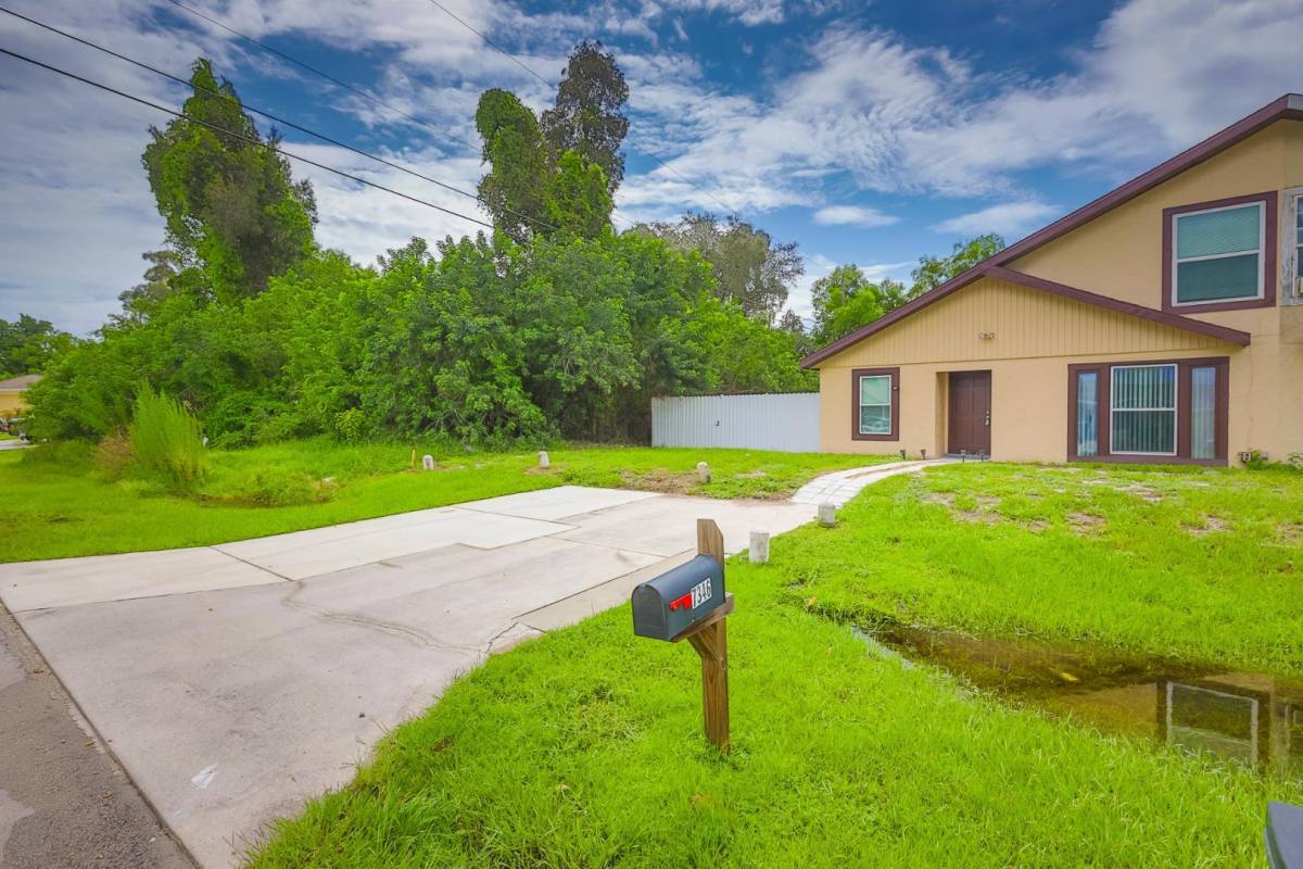 Townhouse for rent at 7346 Carrier Rd #1, Fort Myers, FL 33967