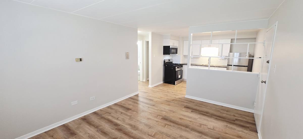 House for rent at 11011-13 S Lloyd Dr #4, Worth, IL 60482
