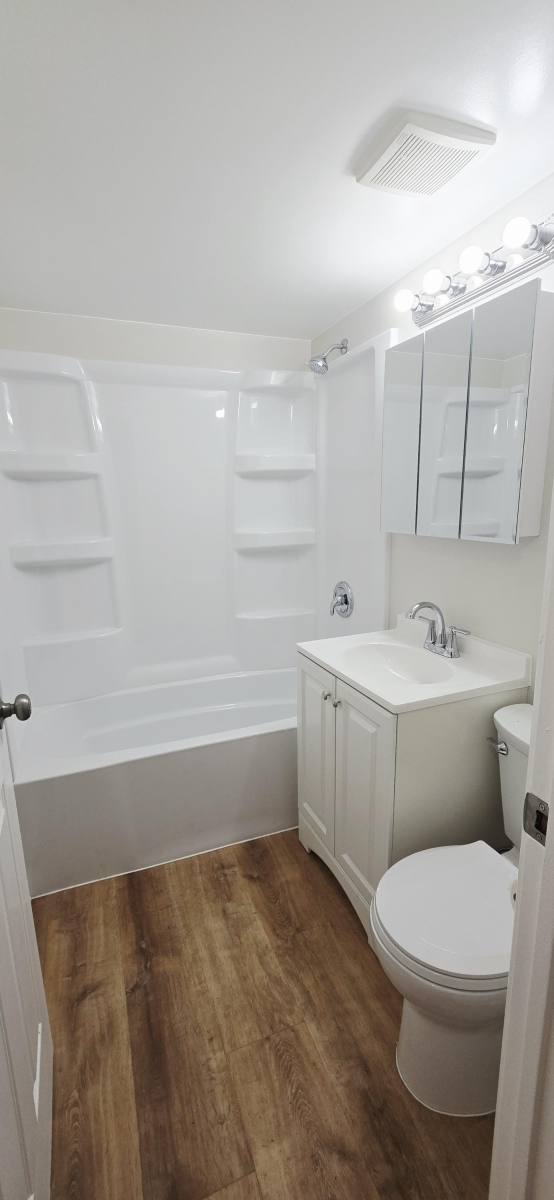 House for rent at 11011-13 S Lloyd Dr #4, Worth, IL 60482