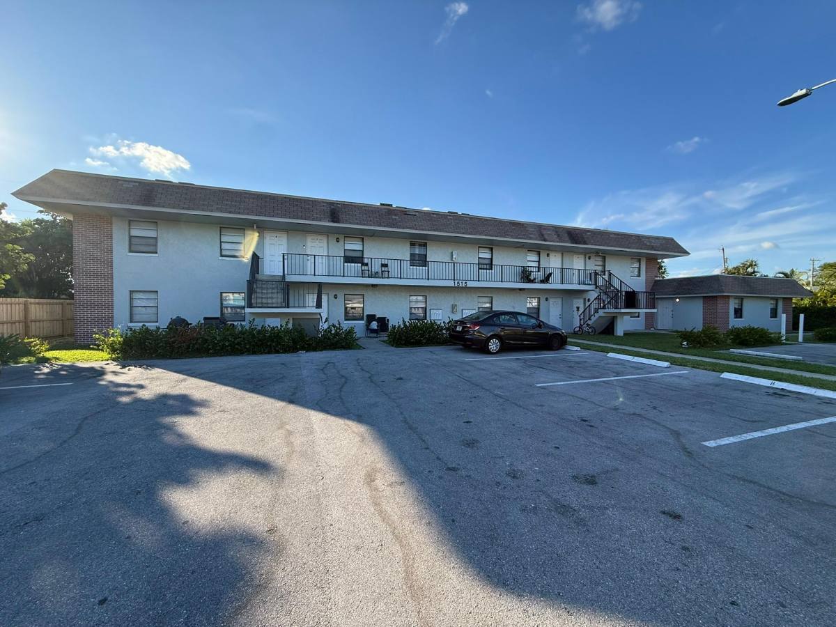 Apartment for rent at 1515 N Federal Highway 1, Lake Worth Beach, FL 33460
