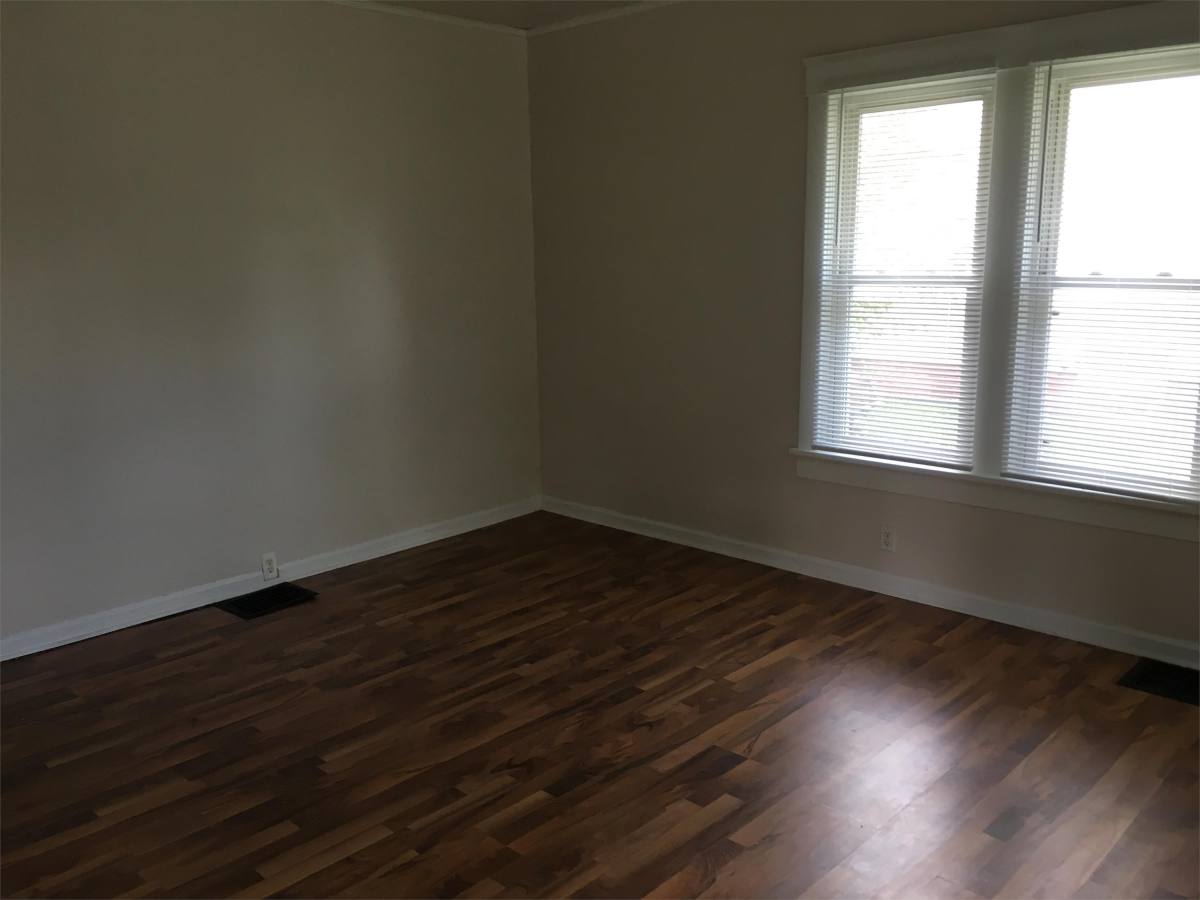House for rent at 1004 W Hill St, Urbana, IL 61801