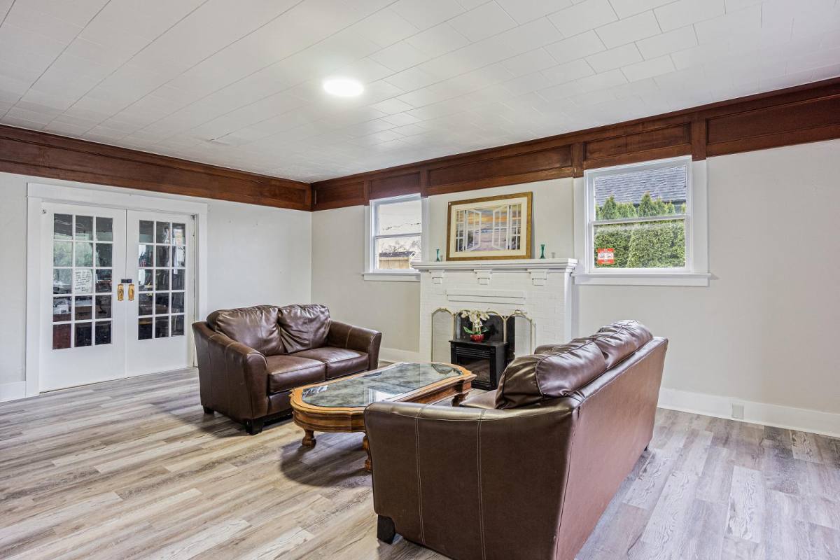 House for rent at Shuman's, 423 2nd St NE #217, Puyallup, WA 98372