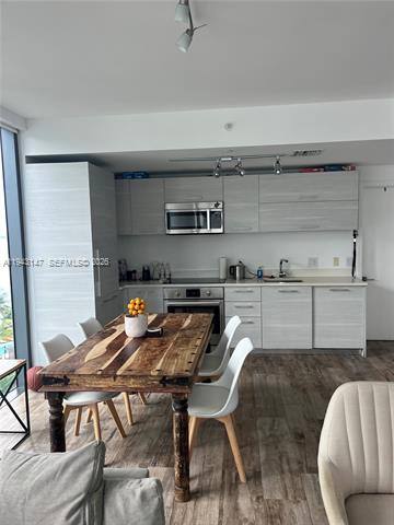 Apartment for rent at 650 NE 32nd St #608, Miami, FL 33137