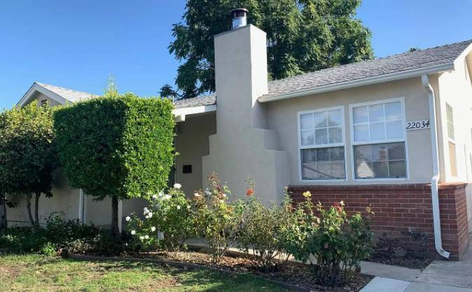 House for rent at 22034 Galvez St, Woodland Hills, CA 91364