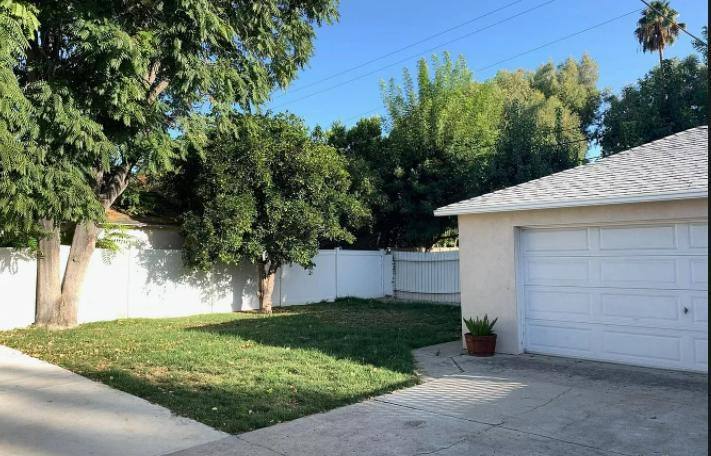 House for rent at 22034 Galvez St, Woodland Hills, CA 91364