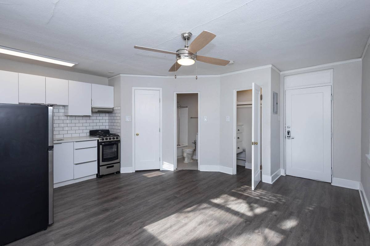 Apartment for rent at Lincoln Heights, 1000 N Lincoln St #26, Denver, CO 80203