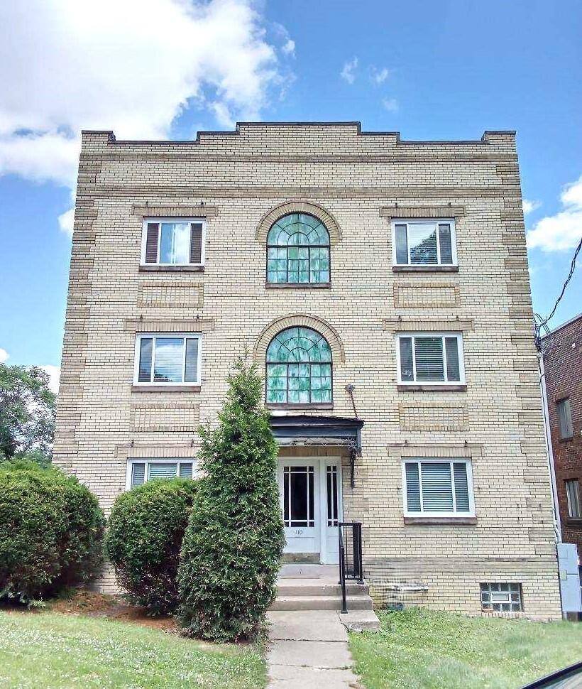 Apartment for rent at 110 Newburn Dr #3, Pittsburgh, PA 15216