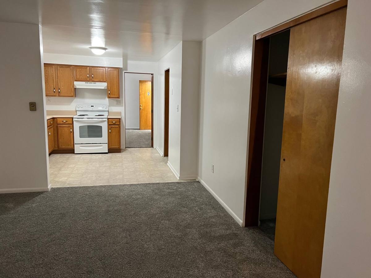Apartment for rent at 309 W Main St, New Alexandria, PA 15670